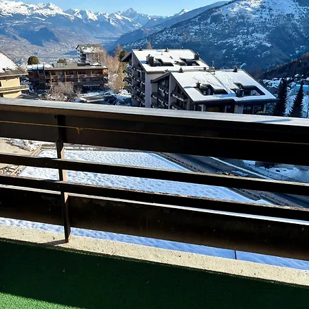 Valaisia 44a Apartamento